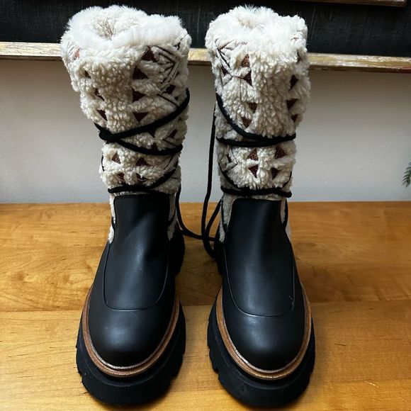 Free People fur Winter Boots - Picture 6 of 8